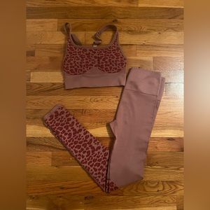 Fabletics workout set